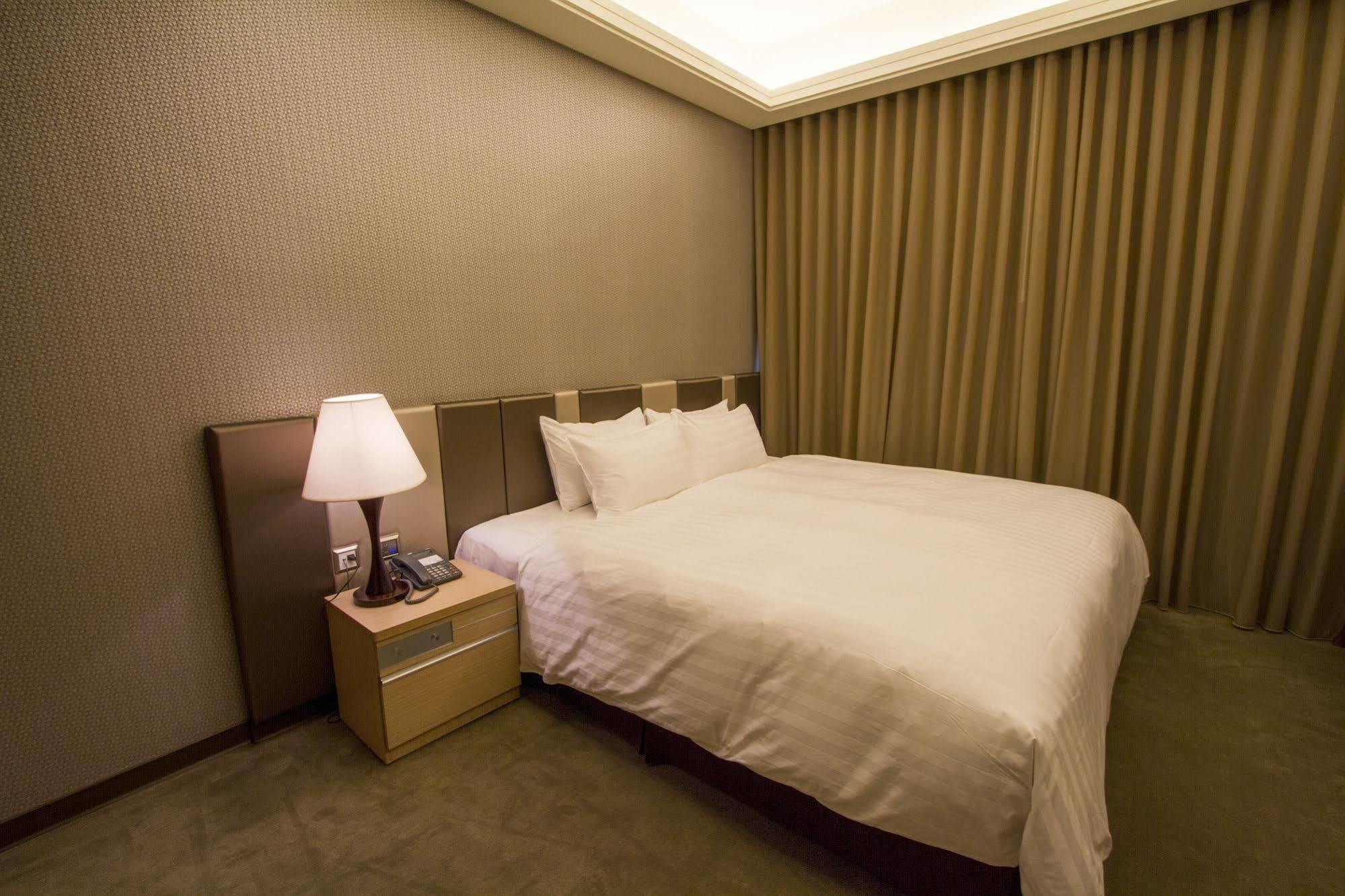 Hunt Champion Hotel تايتشونغ المظهر الخارجي الصورة
